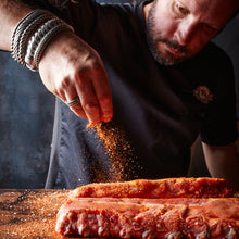 Load image into Gallery viewer, 11367 Smokey Goodness BBQ Rub Pig Powder